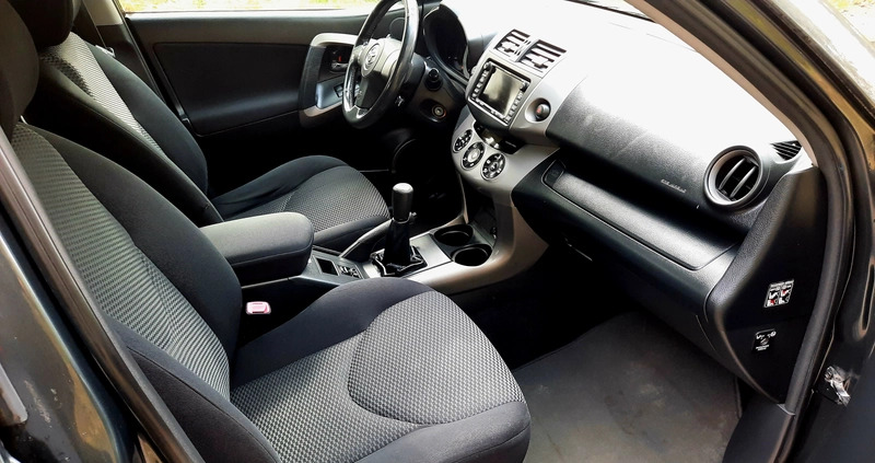 Toyota RAV4 cena 35800 przebieg: 164000, rok produkcji 2008 z Osieczna małe 277